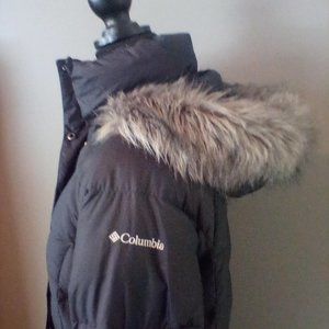 Women's Columbia Down Coat Size Medium